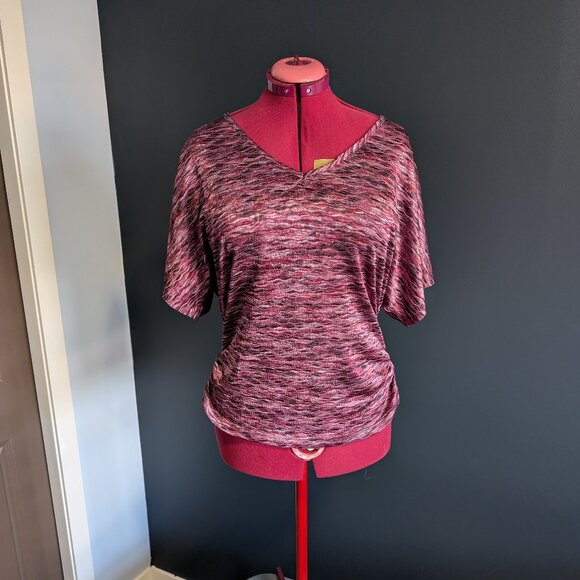 Pink/purple short sleeved top, low back, size XL - Picture 1 of 2